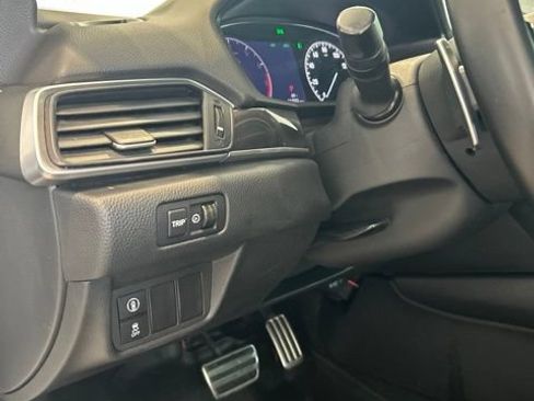 Used 2019 Honda Accord Sport image 10