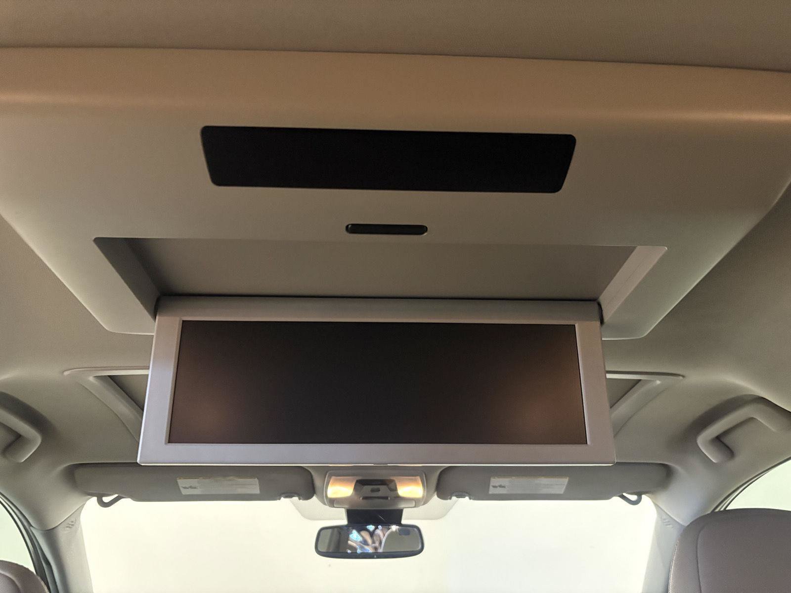 Used 2018 Toyota Sienna XLE Premium w/ Carpet Mat Package AWD/4WD image 36