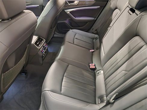 Used 2025 Audi A6 Premium Plus image 29