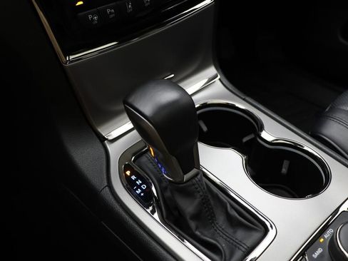 Used 2020 Jeep Grand Cherokee High Altitude image 28