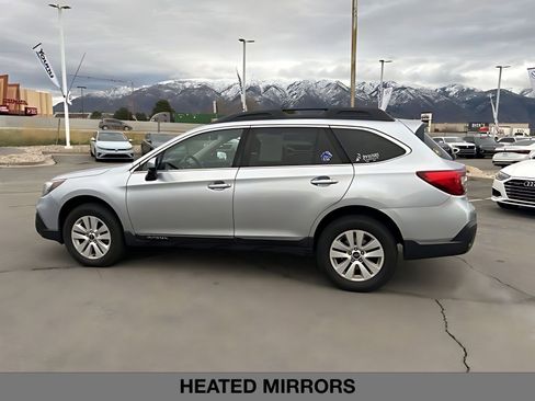 Used 2018 Subaru Outback 2.5i Premium image 6
