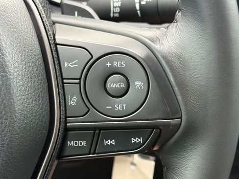 Used 2024 Toyota Camry SE FWD image 30