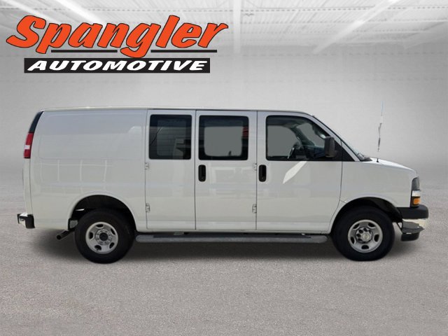 Used 2022 Chevrolet Express 2500 RWD image 5