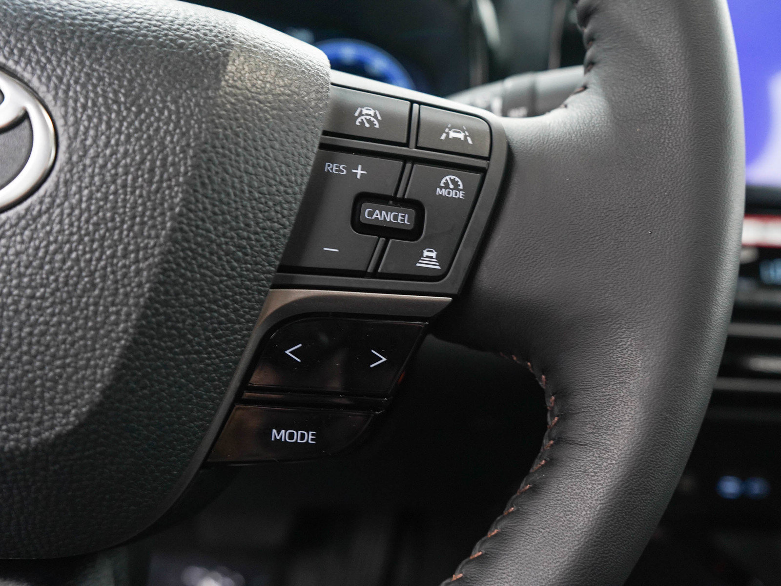 Used 2026 Toyota Camry XLE AWD/4WD image 24