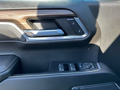 Certified 2023 Chevrolet Silverado 1500 LT AWD/4WD image 16
