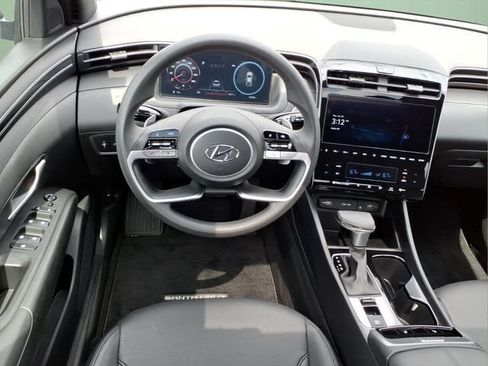 Used 2024 Hyundai Santa Cruz Night AWD/4WD image 18