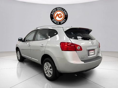 Used 2014 Nissan Rogue S w/ Convenience Package FWD image 5