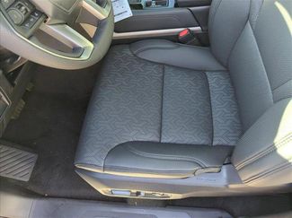 New 2025 Toyota Tundra Limited AWD/4WD video 4
