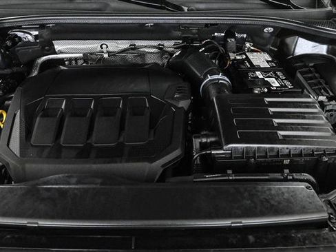 Certified 2025 Audi Q3 2.0T Premium w/ Convenience Package image 24