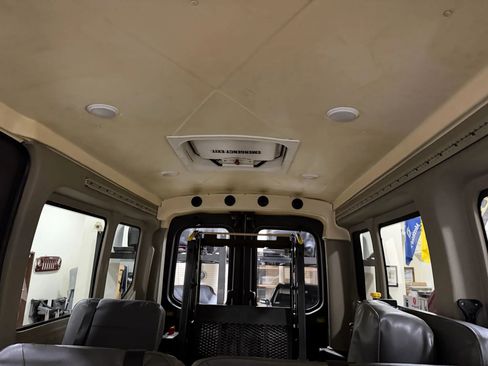 Used 2015 Ford Transit 250 148 Medium Roof image 43