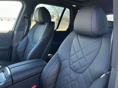 Certified 2024 BMW X5 xDrive40i w/ Premium Package image 14