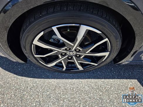 Used 2024 Toyota Prius Prime FWD image 13