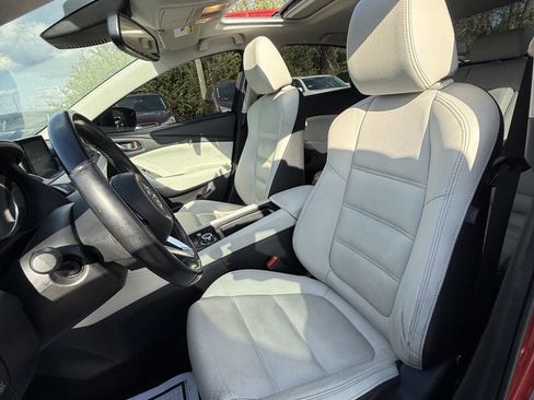 Used 2017 MAZDA MAZDA6 Touring w/ Touring Premium Package image 13