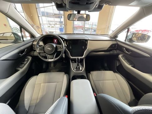 Used 2024 Subaru Outback Premium image 8