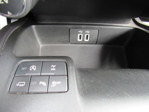 Used 2019 Ford Ranger XLT w/ Equipment Group 301A Mid RWD image 19