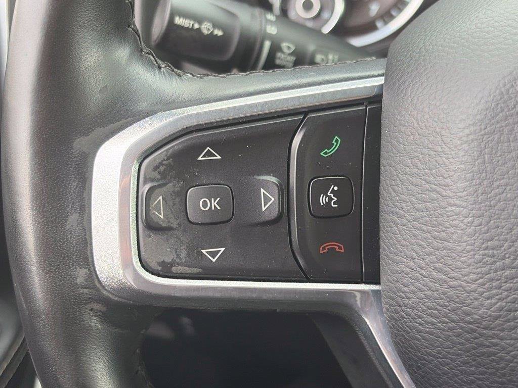 Used 2019 RAM 1500 Laramie AWD/4WD image 23