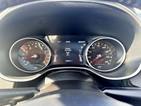 Used 2019 Jeep Compass Latitude w/ Popular Equipment Group AWD/4WD image 21