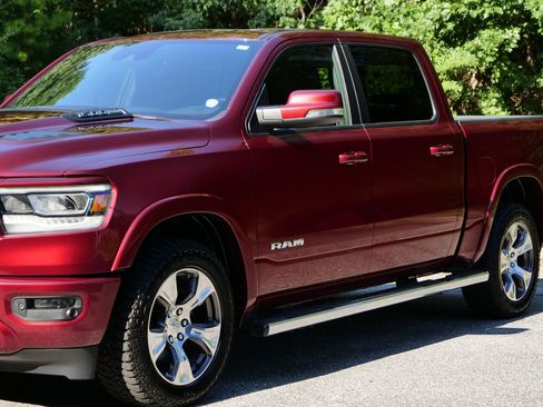 Used 2022 RAM 1500 Laramie w/ G/T Package AWD/4WD image 11