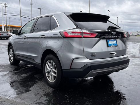Used 2022 Ford Edge SEL w/ Convenience Package image 7