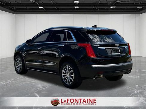 Used 2017 Cadillac XT5 Luxury w/ Driver Awareness Package AWD/4WD image 3