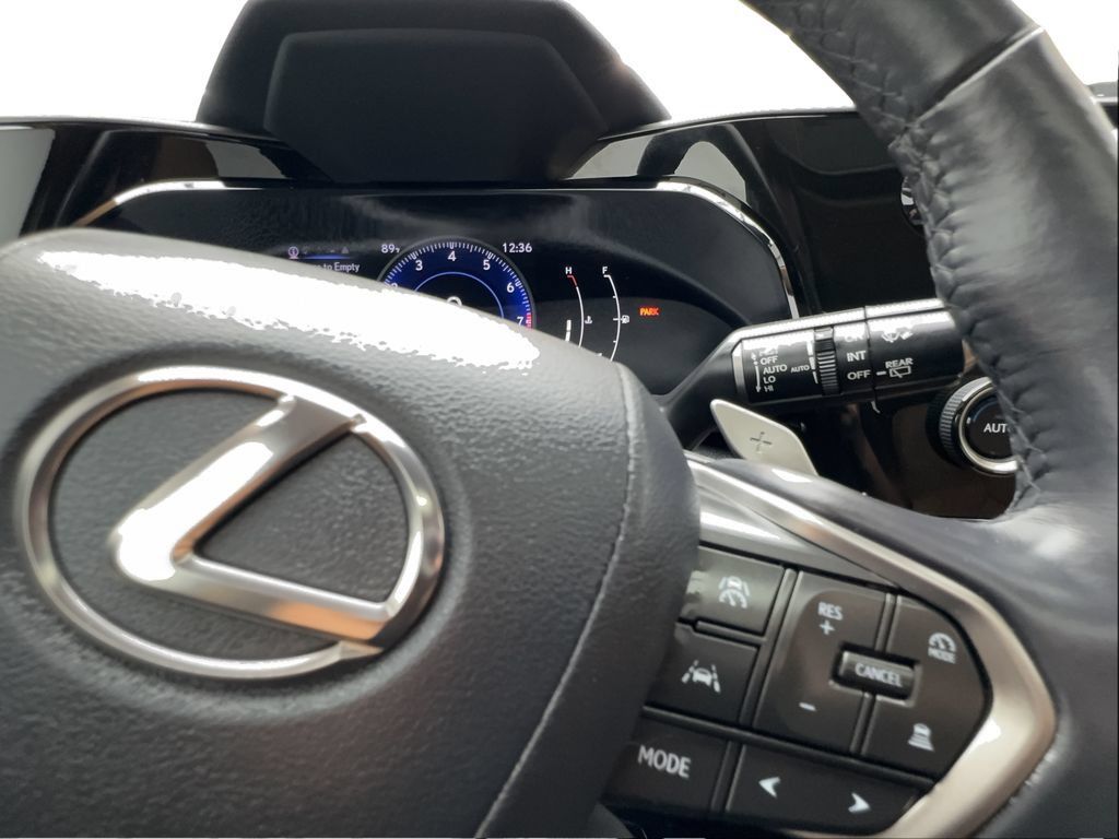 Used 2024 Lexus NX 250 FWD image 41