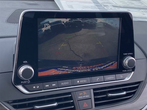 New 2025 Nissan Altima 2.5 SV image 28