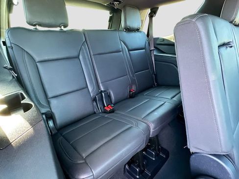 Used 2025 Chevrolet Tahoe LT AWD/4WD image 26