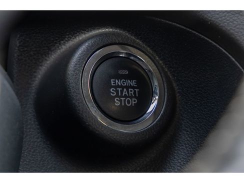 Used 2021 Subaru Forester Premium image 28