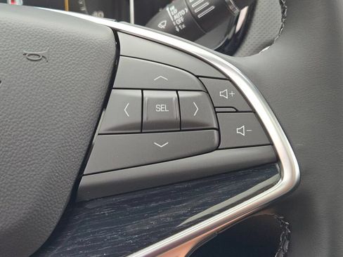 New 2025 Cadillac XT5 Premium Luxury FWD image 33