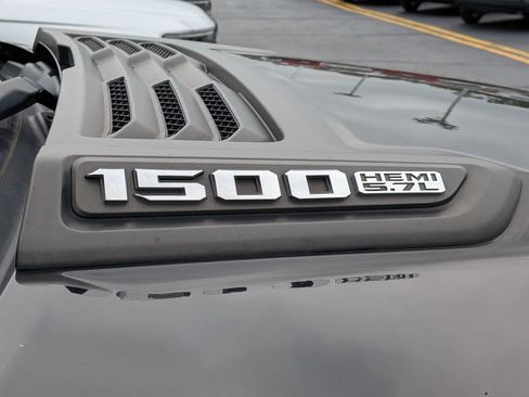 Used 2020 RAM 1500 Laramie w/ Sport Appearance Package AWD/4WD image 26