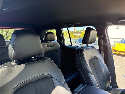 Used 2023 Jeep Grand Cherokee Altitude image 35