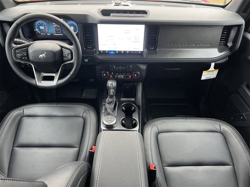 New 2025 Ford Bronco Big Bend w/ Black Diamond Package image 2