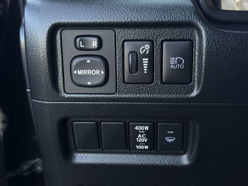 Used 2024 Toyota 4Runner TRD Off-Road Premium w/ Moonroof Package AWD/4WD image 23