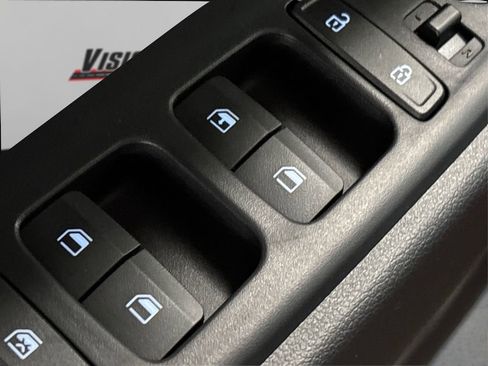 New 2026 Hyundai Venue SE image 23