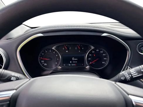 Used 2024 Chevrolet Blazer LT w/ Convenience Package FWD image 16