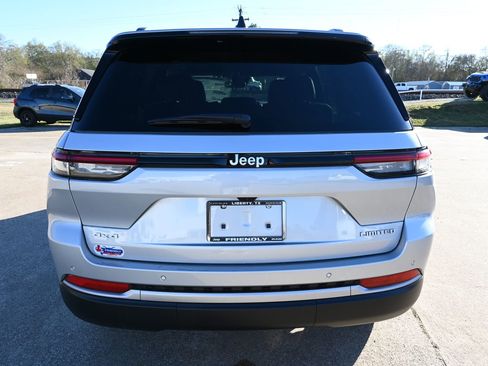 New 2026 Jeep Grand Cherokee Limited image 25