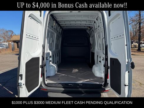 New 2026 Mercedes-Benz Sprinter 2500 image 29