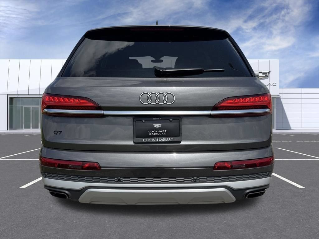 Used 2025 Audi Q7 3.0T Premium Plus AWD/4WD image 11