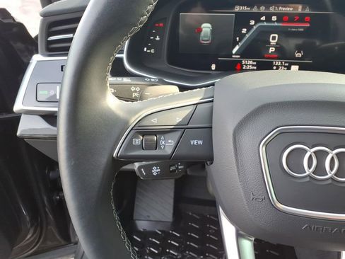 Used 2025 Audi Q8 Premium Plus image 21