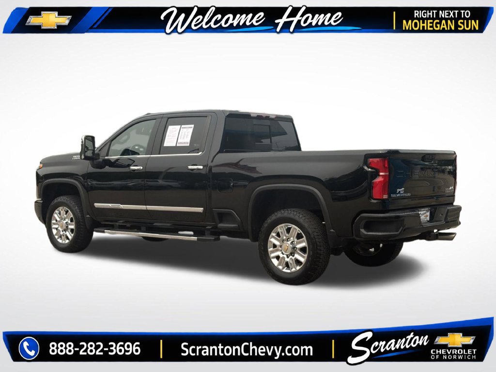 Certified 2024 Chevrolet Silverado 2500 High Country w/ Z71 Off-Road Package AWD/4WD image 4