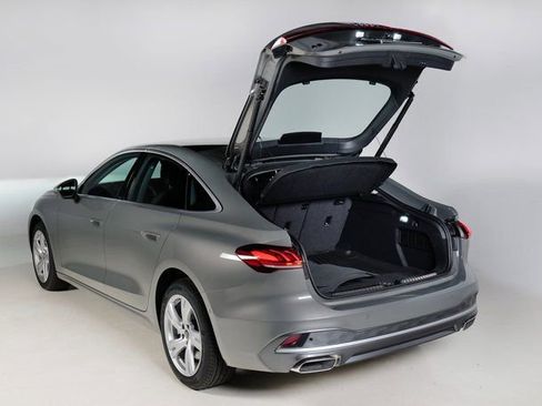 Used 2025 Audi A5 2.0T Premium w/ Convenience Package image 6