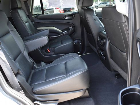 Used 2019 Chevrolet Tahoe LT AWD/4WD image 18