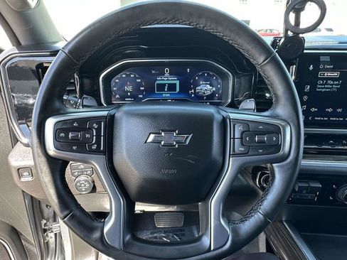 Used 2024 Chevrolet Silverado 1500 RST AWD/4WD image 13