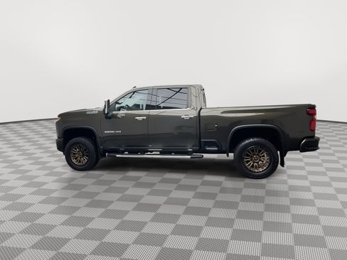 Used 2022 Chevrolet Silverado 3500 High Country image 41