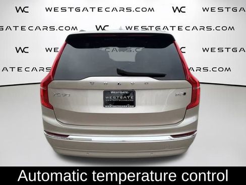 Used 2023 Volvo XC90 B5 Plus image 8
