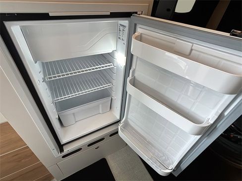 Used 2023 RAM ProMaster 3500 w/ Premium Convenience Group (B) image 44