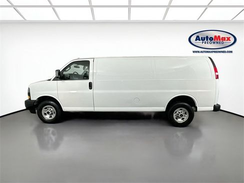 Used 2023 GMC Savana 2500 Work Van w/ Driver Convenience Package image 9