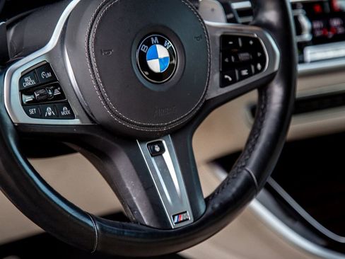 Used 2020 BMW X5 M50i image 12