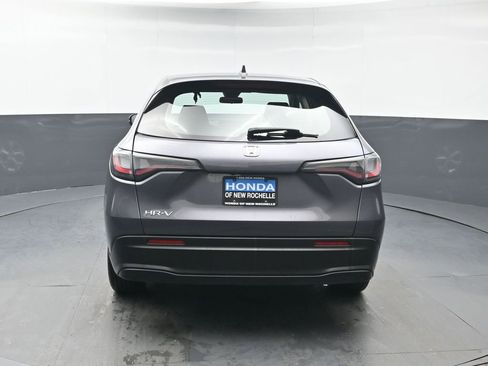 Used 2023 Honda HR-V LX image 5
