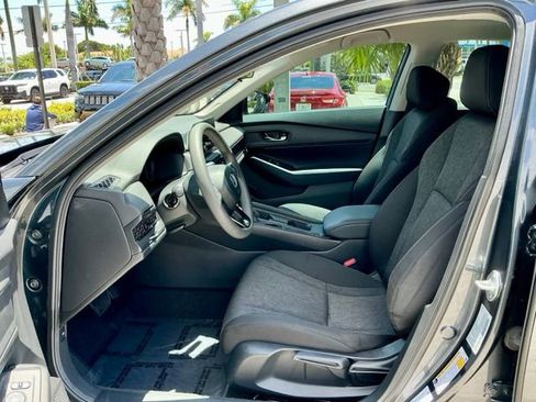 Certified 2024 Honda Accord LX image 8